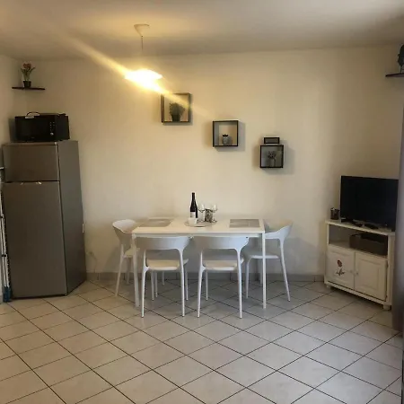 T2 40 M2 Henri Iv Centre-ville,1 Parking Et Balcon Lägenhet