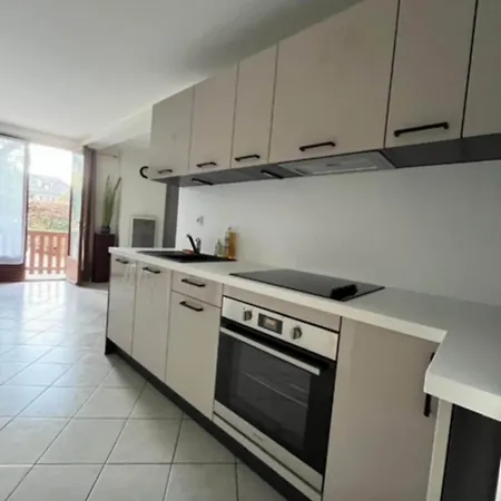 T2 40 M2 Henri Iv Centre-ville,1 Parking Et Balcon Apartment