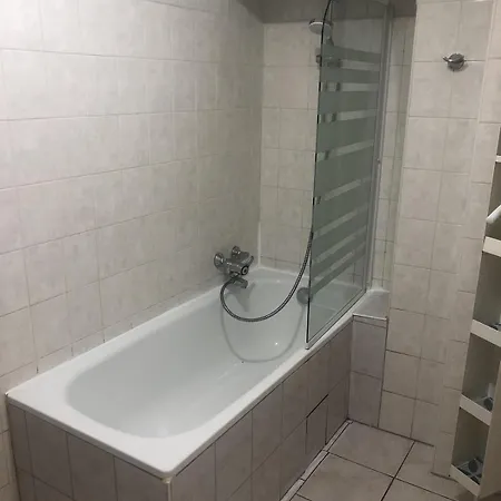 T2 40 M2 Henri Iv Centre-ville,1 Parking Et Balcon Apartment *