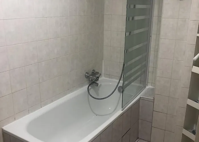 T2 40 M2 Henri Iv Centre-ville,1 Parking Et Balcon Apartment *