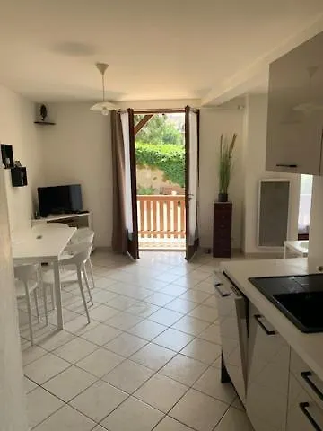 Apartamento T2 40 M2 Henri Iv Centre-ville,1 Parking Et Balcon *